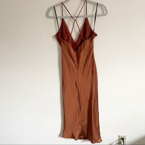 WHITE FOX // Field of Dreams Satin Midi Dress - Picture 4 of 6